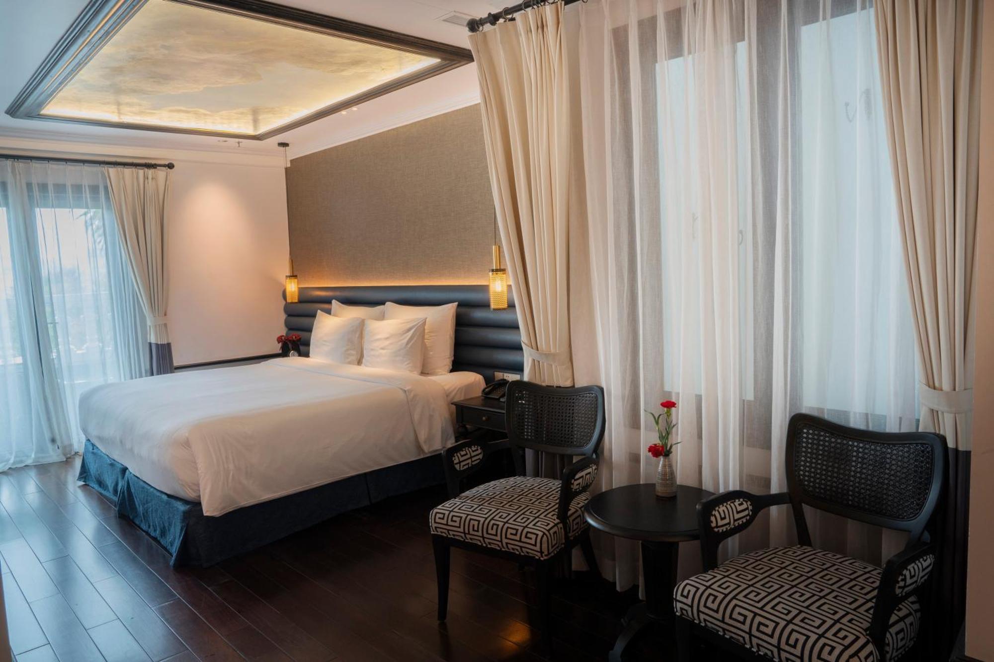 Hotel La Sinfonia Del Rey & Hanoï